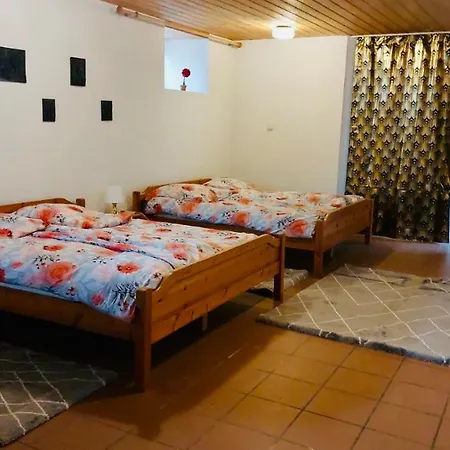 Erholung Im Schloß- Wc, Dusch, Bar- Gemeinsame Nutzung Apartment *